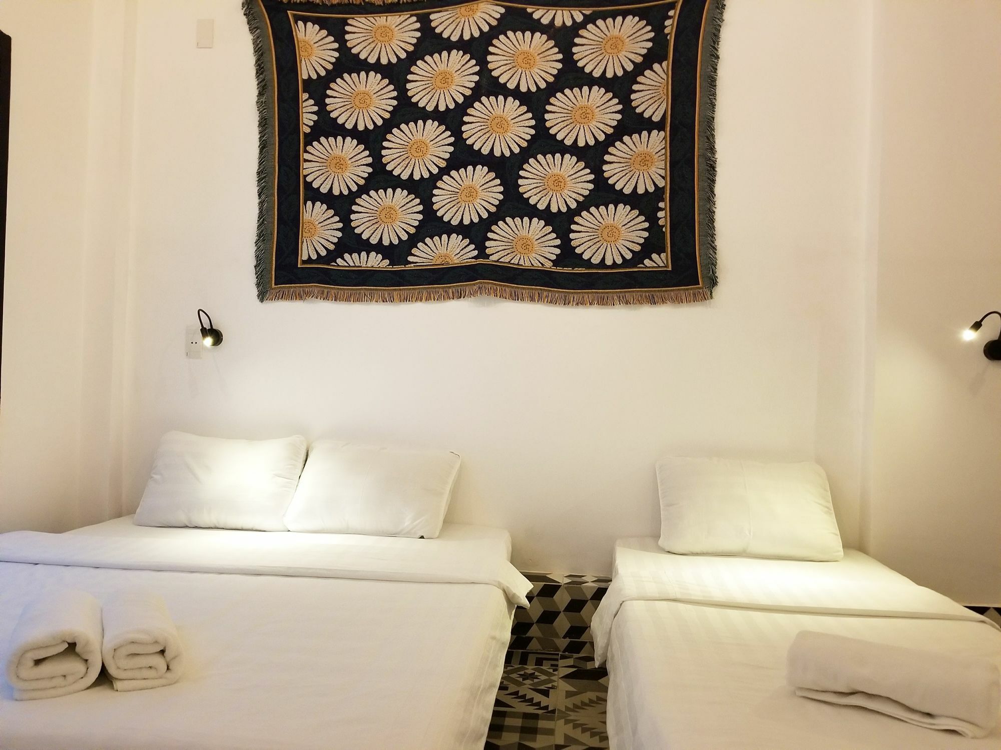 Timemark Travel Homestay & Hostel 호치민 외부 사진